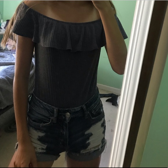 Kendall and Kylie body suit - Picture 2 of 6